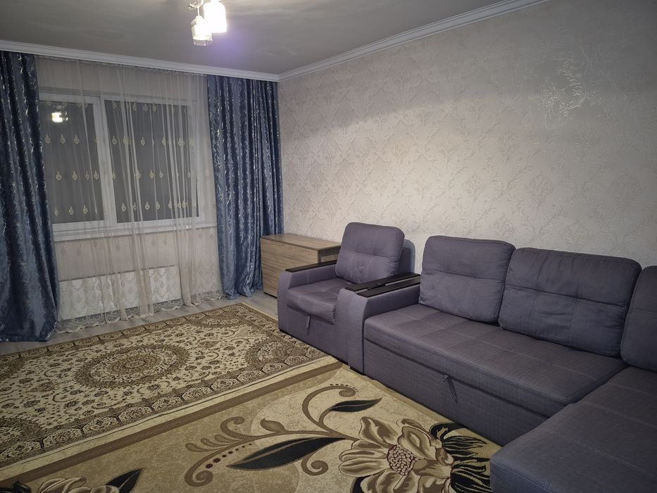 Продам 2-х комнатную квартиру со свежим ремонтом.