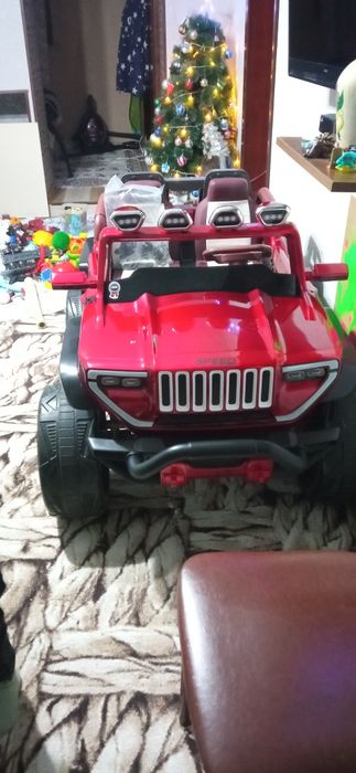 Продается детская машинка