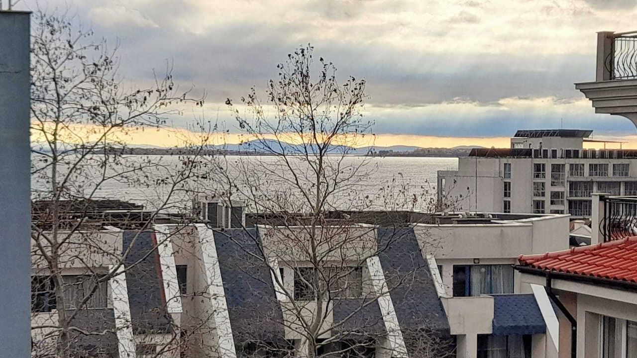 Продава се Двустаен апартамент в Свети Влас - 59 кв.м за 1229 €/кв.м - Снимка #1