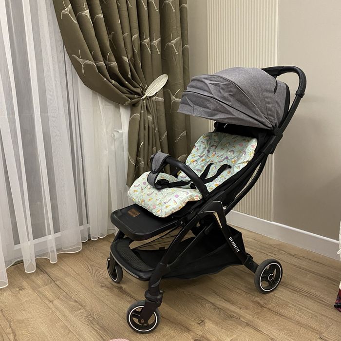 Коляска прогулочный