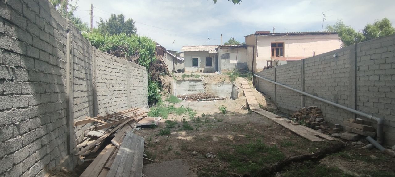 Продаётся участок район якосарай