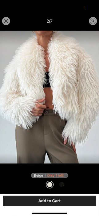 Уникално бяло палто с пера