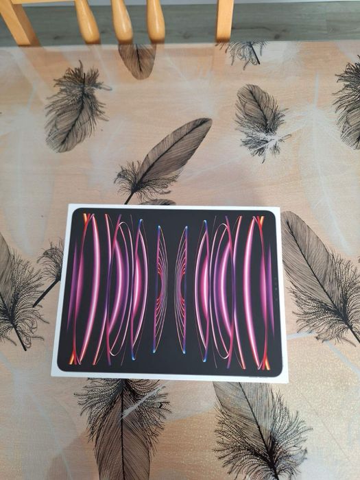 Нов ipad pro 2TB 12.9 inch