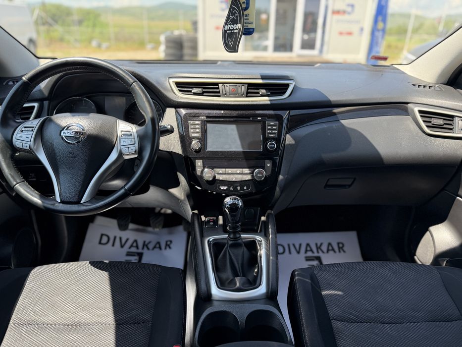 Nissan Qashqai cu garantie !