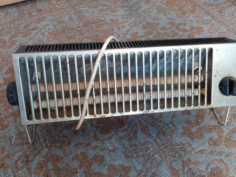 Ел печка с два реотана