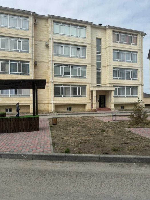 Продается 2-комн. квартира, 75.2м²