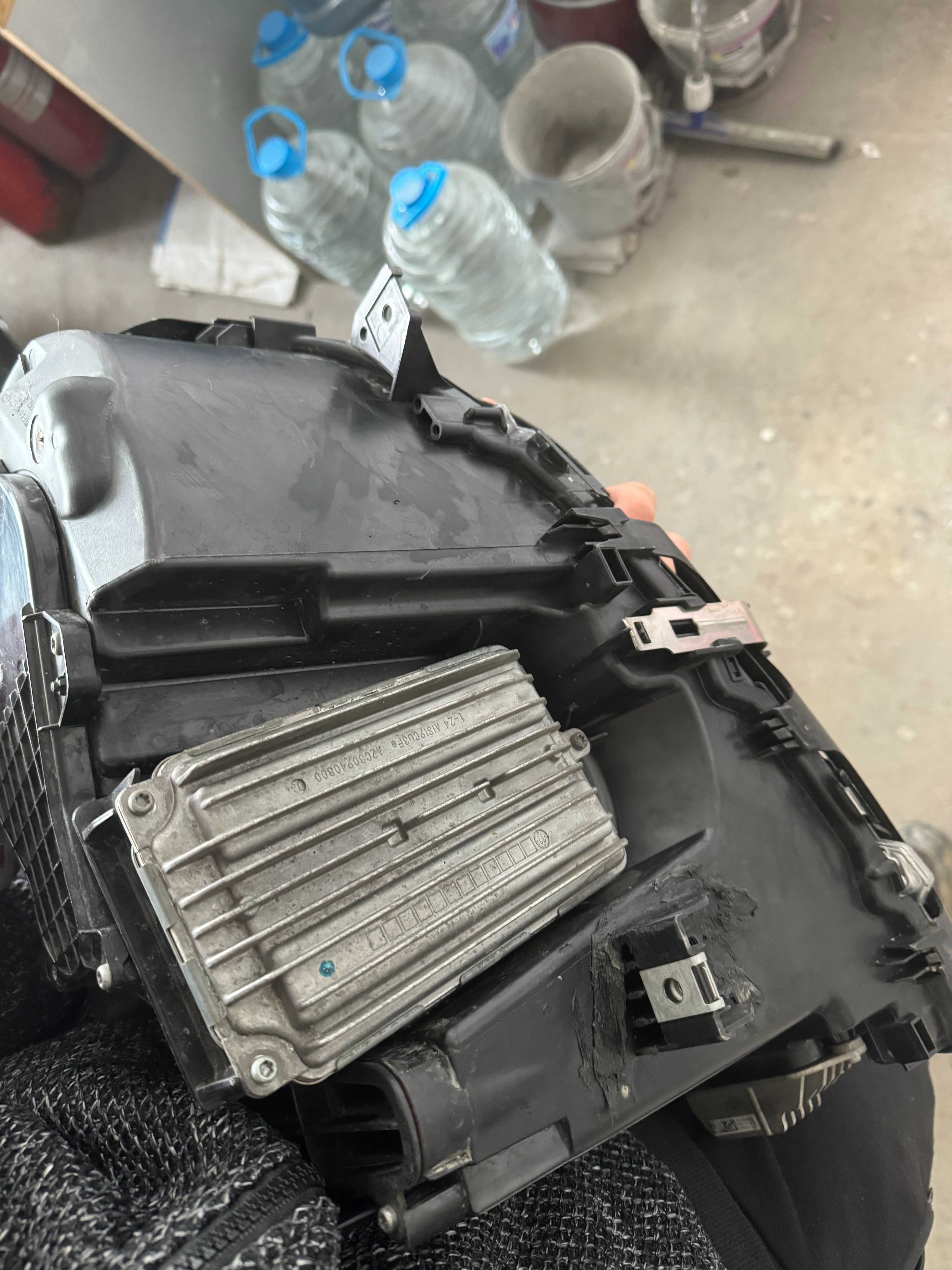 Десен Фар bmw 7 f01/f02 full Adaptive LED