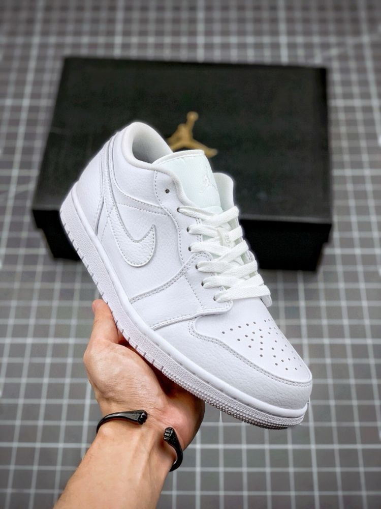 Кроссовки Nike Jordan 1 Low, унисекс, размеры 36–45