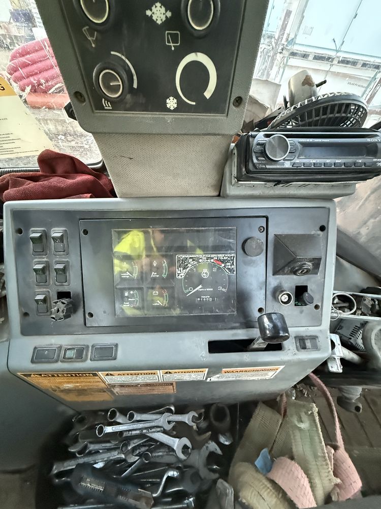 Buldoexcavator case