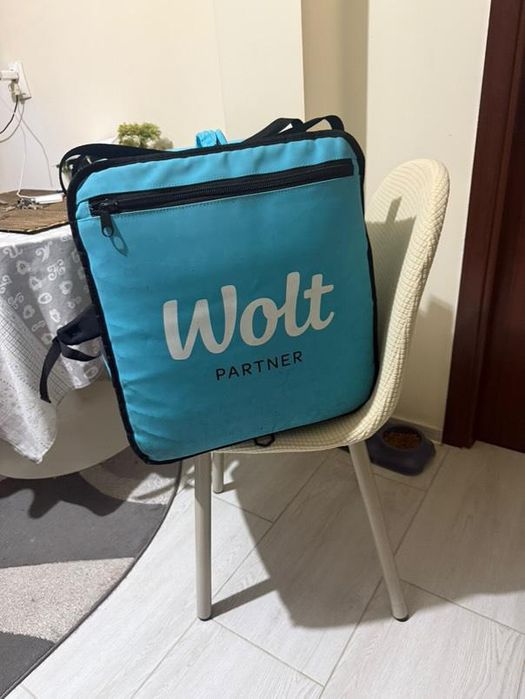 Geanta Wolt Aproape Nouă