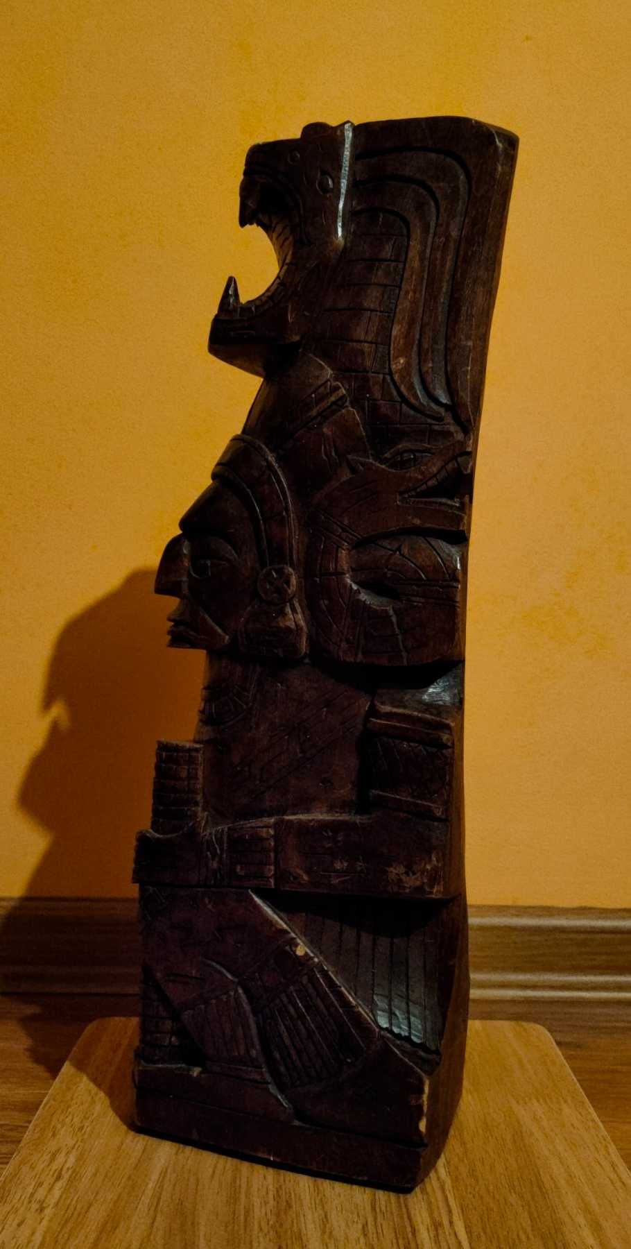 Оригинална фигура на Ацтеките.Купувана е от Мексико.