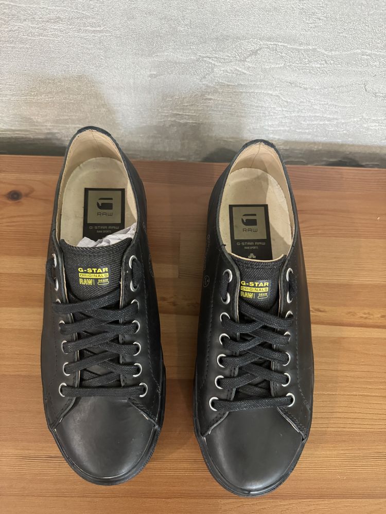 Дамски маратонки-Michael Kors, Gruyff, G-star, Converse