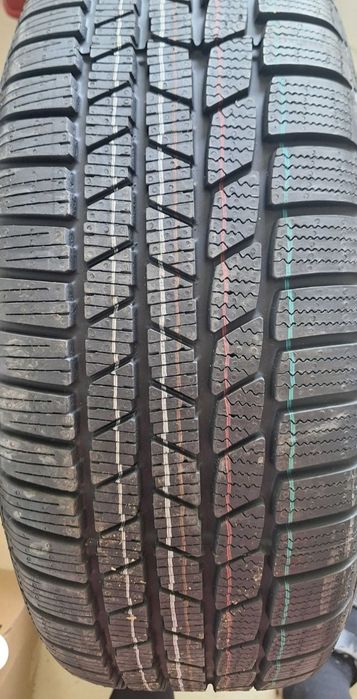 Vând 2 cauciucuri noi Continental