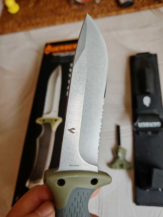 Ножoве от колекция Boker Leopard-Damascus II, Gerber Ultimate