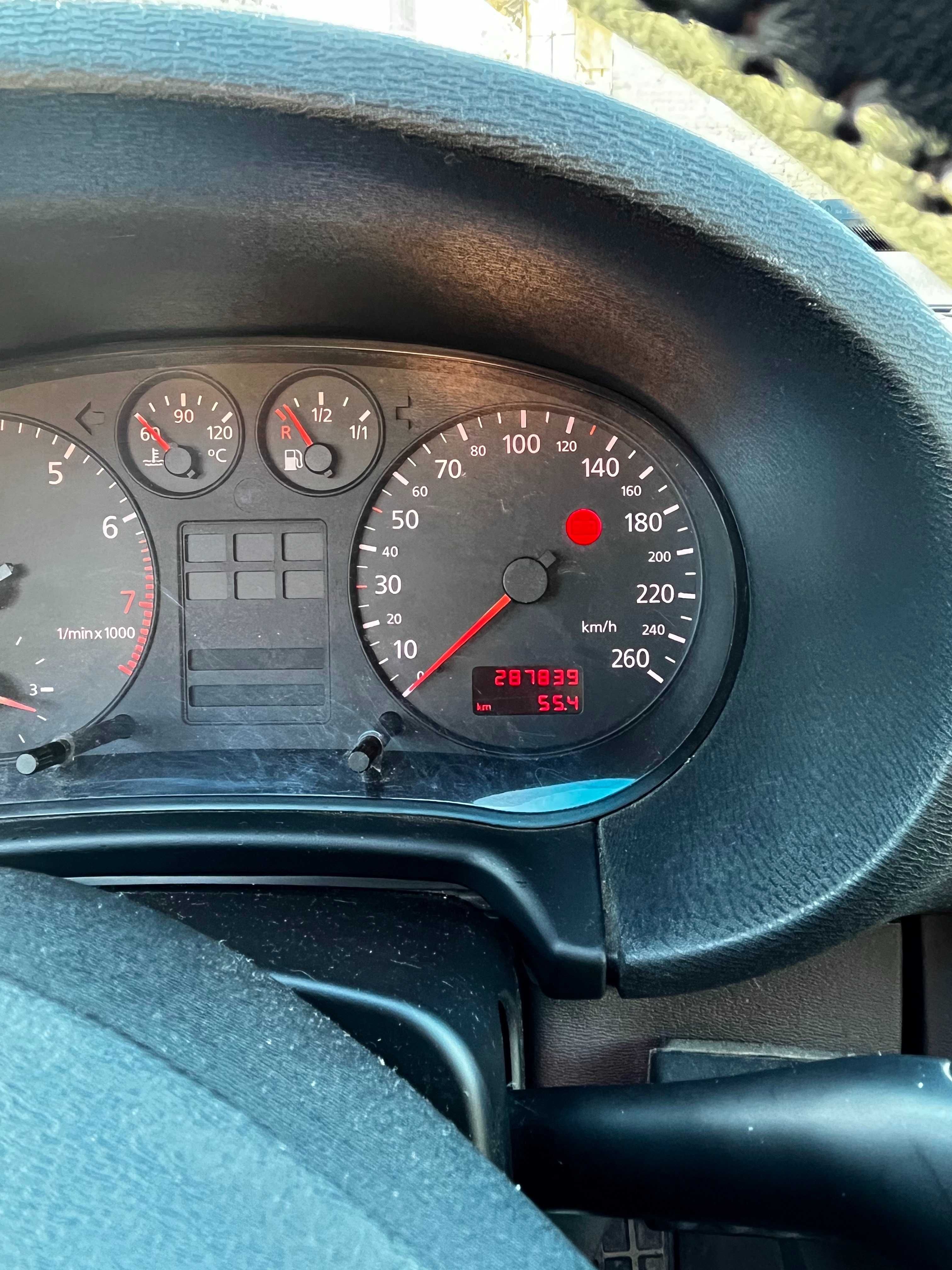 Продава се Audi A3 1.8