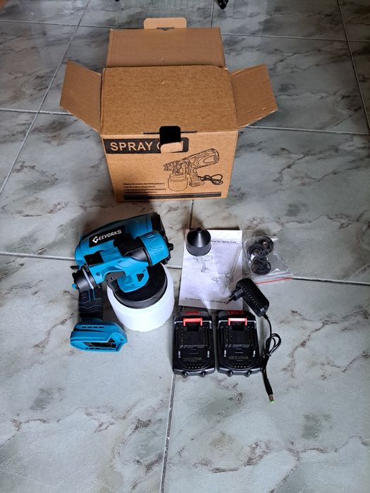 Pistol vopsit cu baterii/acumulatori