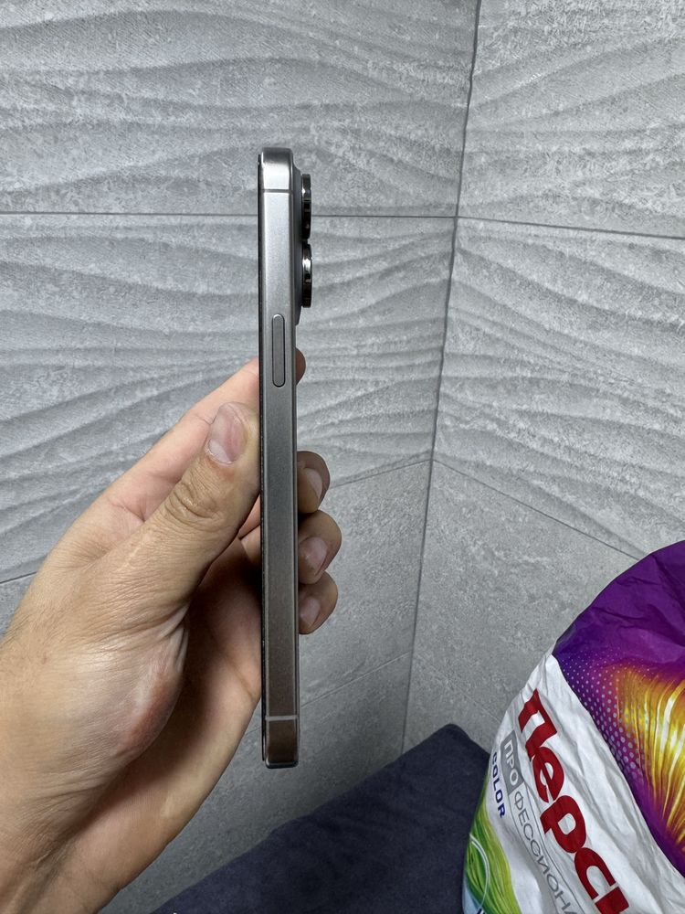 iphone 15 pro max 512 gb orqa singan ekran dogi bor