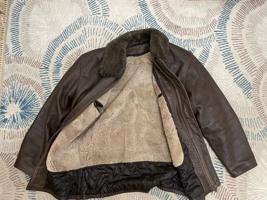 кожаная куртка - дублёнка в отличном состоянии.