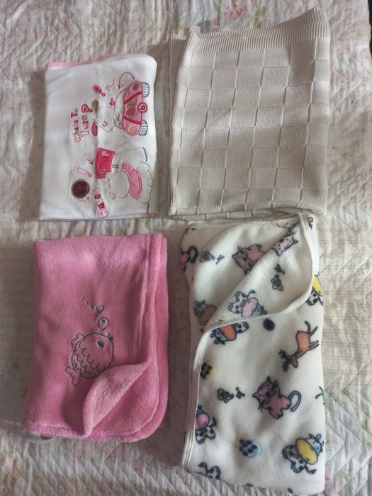 Сет Бебешки одиала, подходящи за бебешка количка