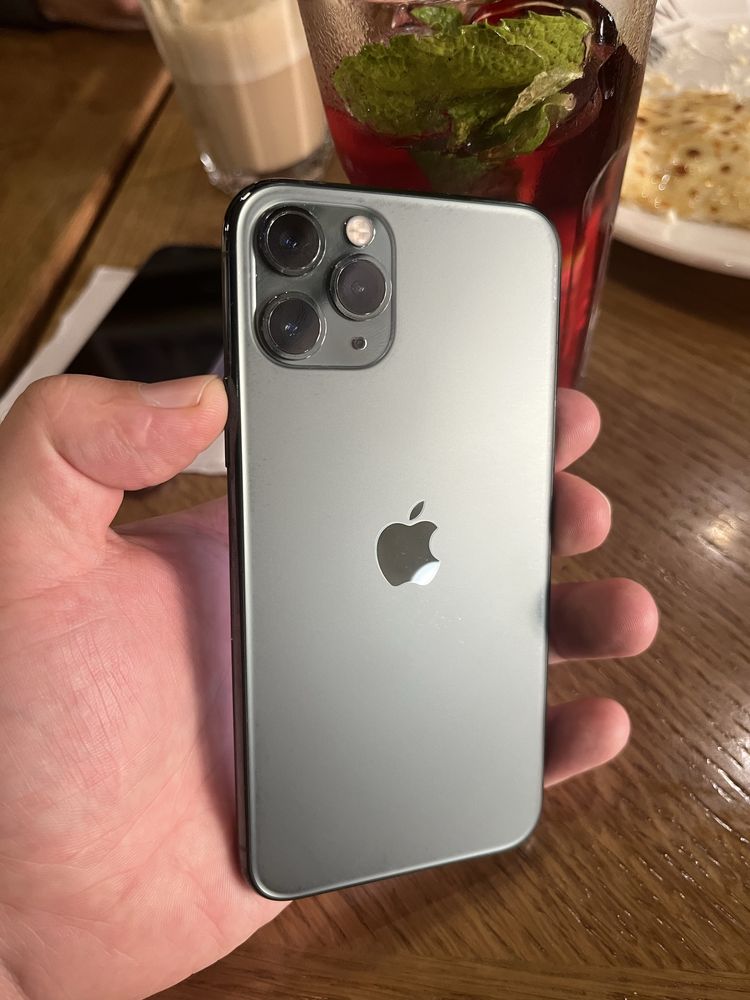 Iphone 11 pro (256) 75