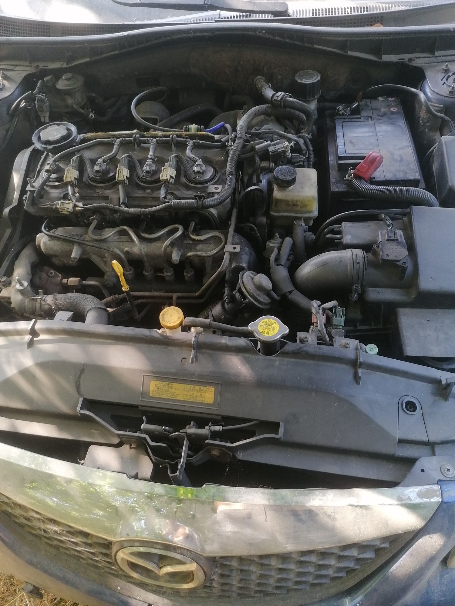 Vând injectoare Mazda 6 motor 2.0 2.0