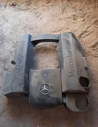 Крышка от Mercedes 280