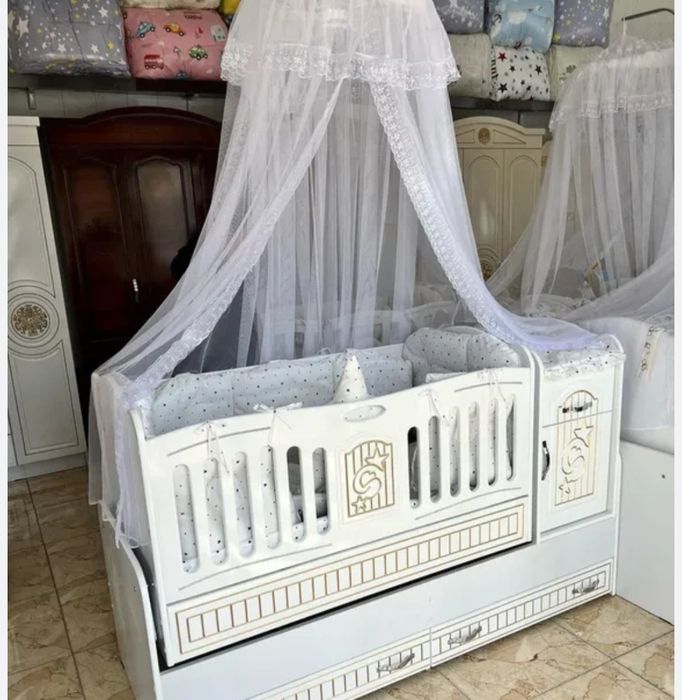 Detskiy krovat sotiladi. Kolyaska qo‘shib beraman