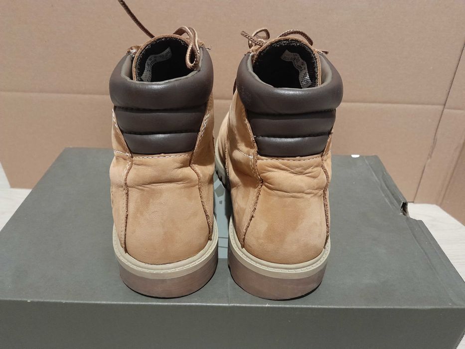 Оригинални класически зимни детски боти Timberland ,39 номер