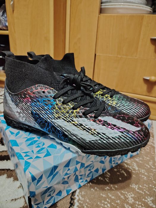 Новые сороконожки для футбола