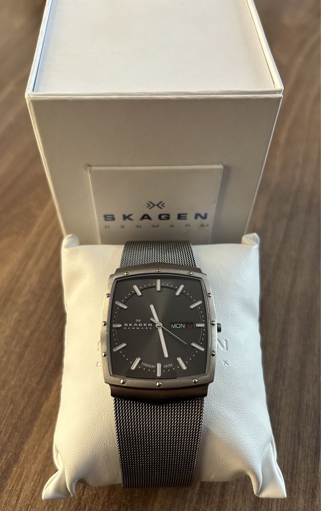 Casio,Skagen titan ,Швейцарски часовник Rotary sapphire
