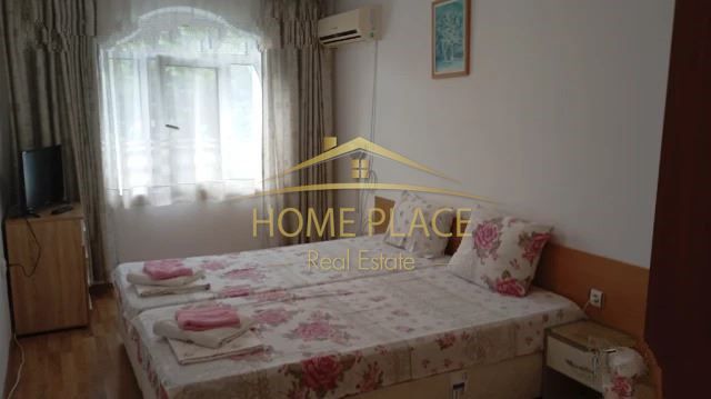 Дава се под наем Тристаен апартамент в Варна, Център - 65 кв.м за 612 € - Снимка #4