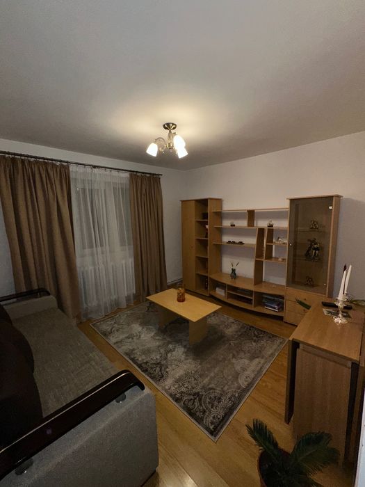 Apartament cu trei camere în Dej, zona Dealul Florilor