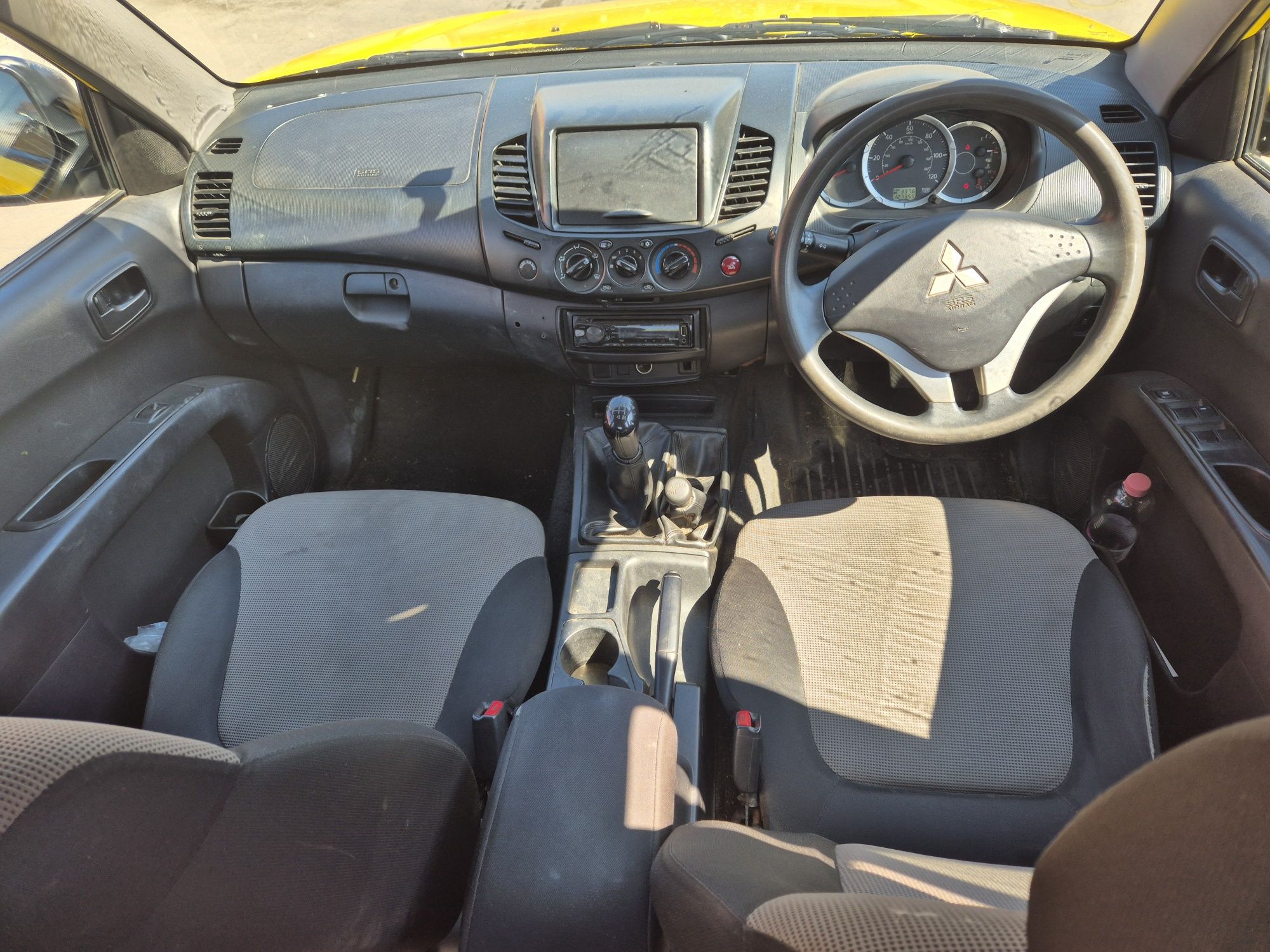 Mitsubishi L200 4Work 2016 2.5 manual volan dreapta