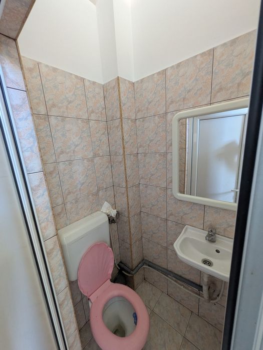 De inchiriat PARTER cartier Tricotaje