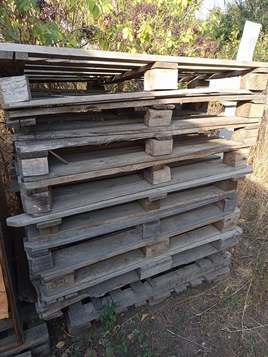 Продам поддоны недорого