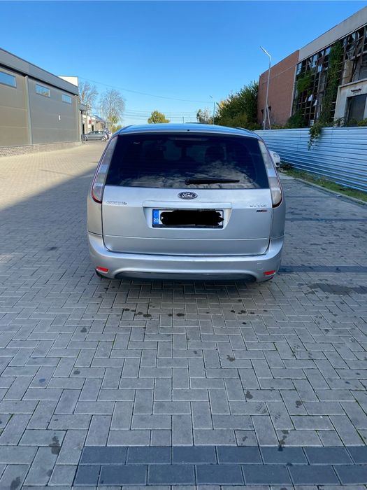 Vând Ford Focus-2011