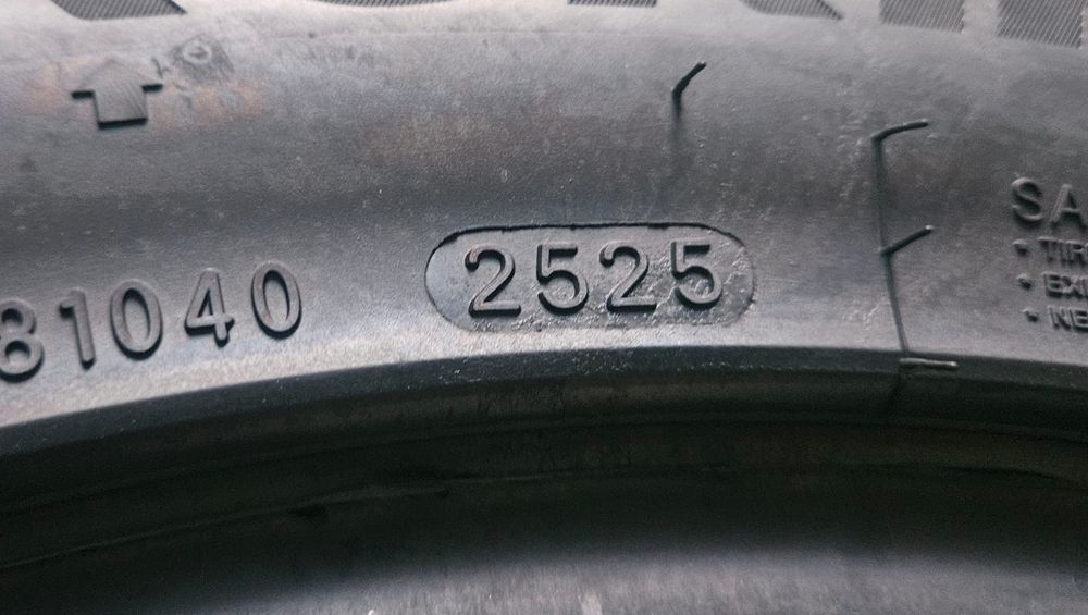 215/55 R16, 97H, LANVIGATOR Wintergrip UHP , Anvelope de iarna M+S