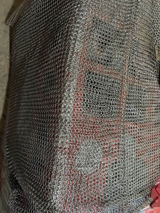 Cuțite de vânzare șorțuri si o mânusă si 2 clacuri