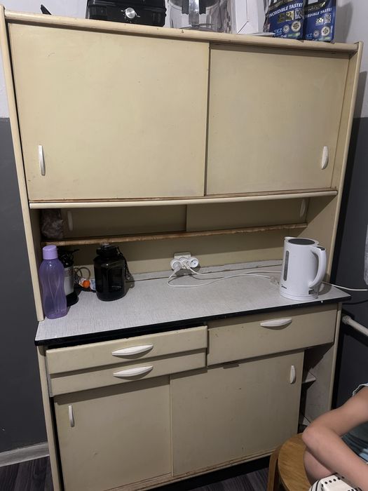 Отдам шкаф бесплатно