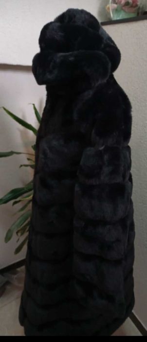 Haină blană cu glugă