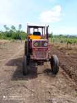 Vând tractor vr 445
