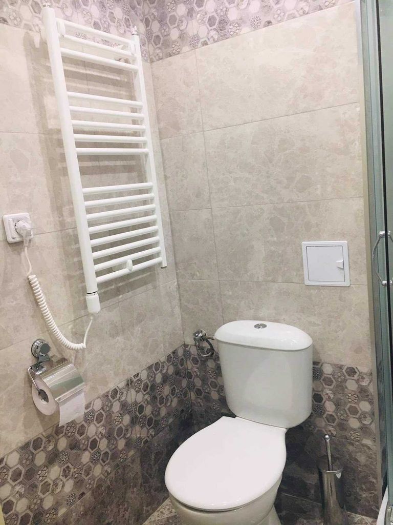Дава се под наем Тристаен апартамент в Пловдив, Кършияка - 90 кв.м за 400 € - Снимка #5