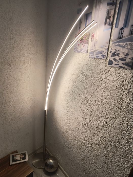 Лампа лампион голяма и красива