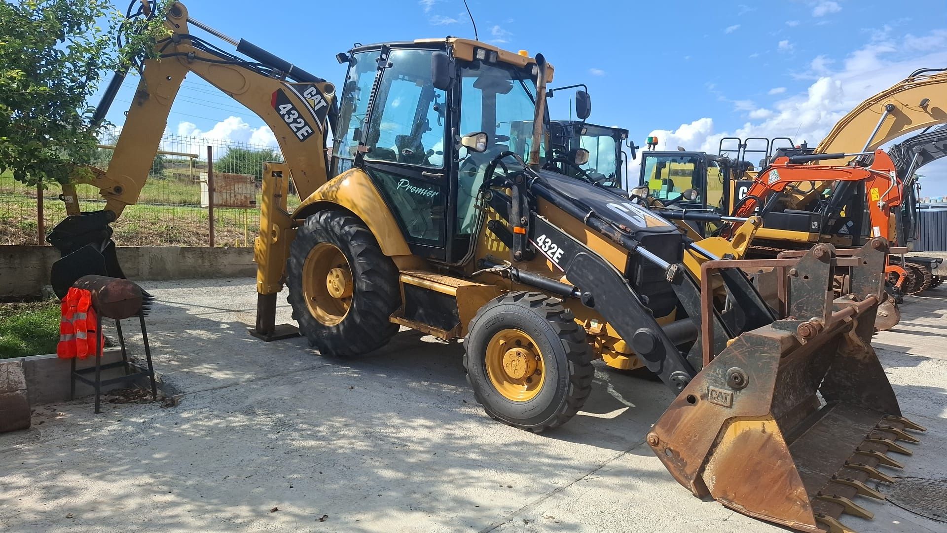 Caterpillar 432E Buldoexcavator