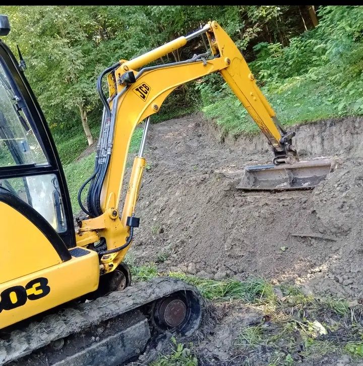 Săpături miniexcavator prestări servicii fundații case santuri