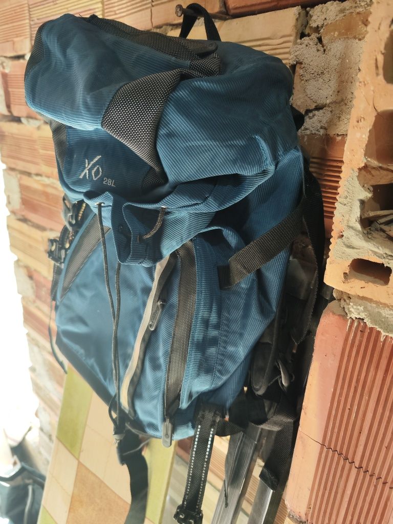 Туристическа раница Bergans 28l