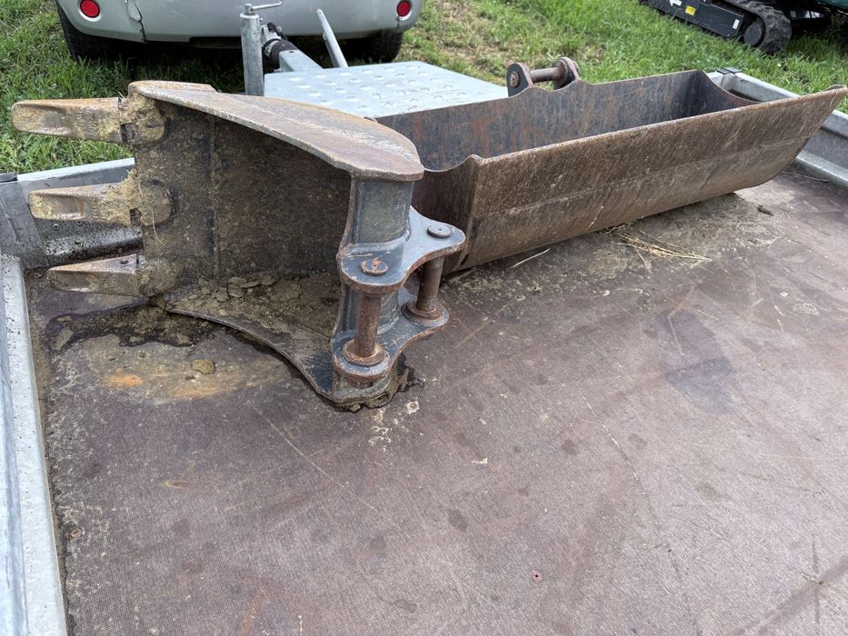 Vand Miniexcavator SUNWARD de 2 T