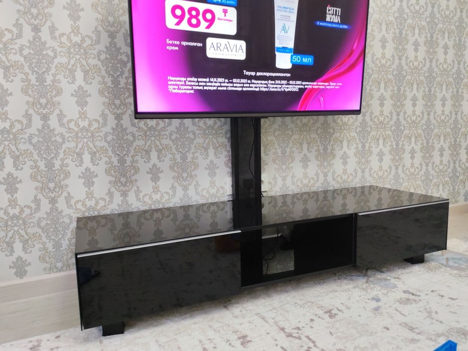 Тв-Тумба напольная