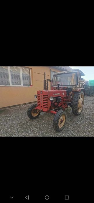 Tractor mccormick d439