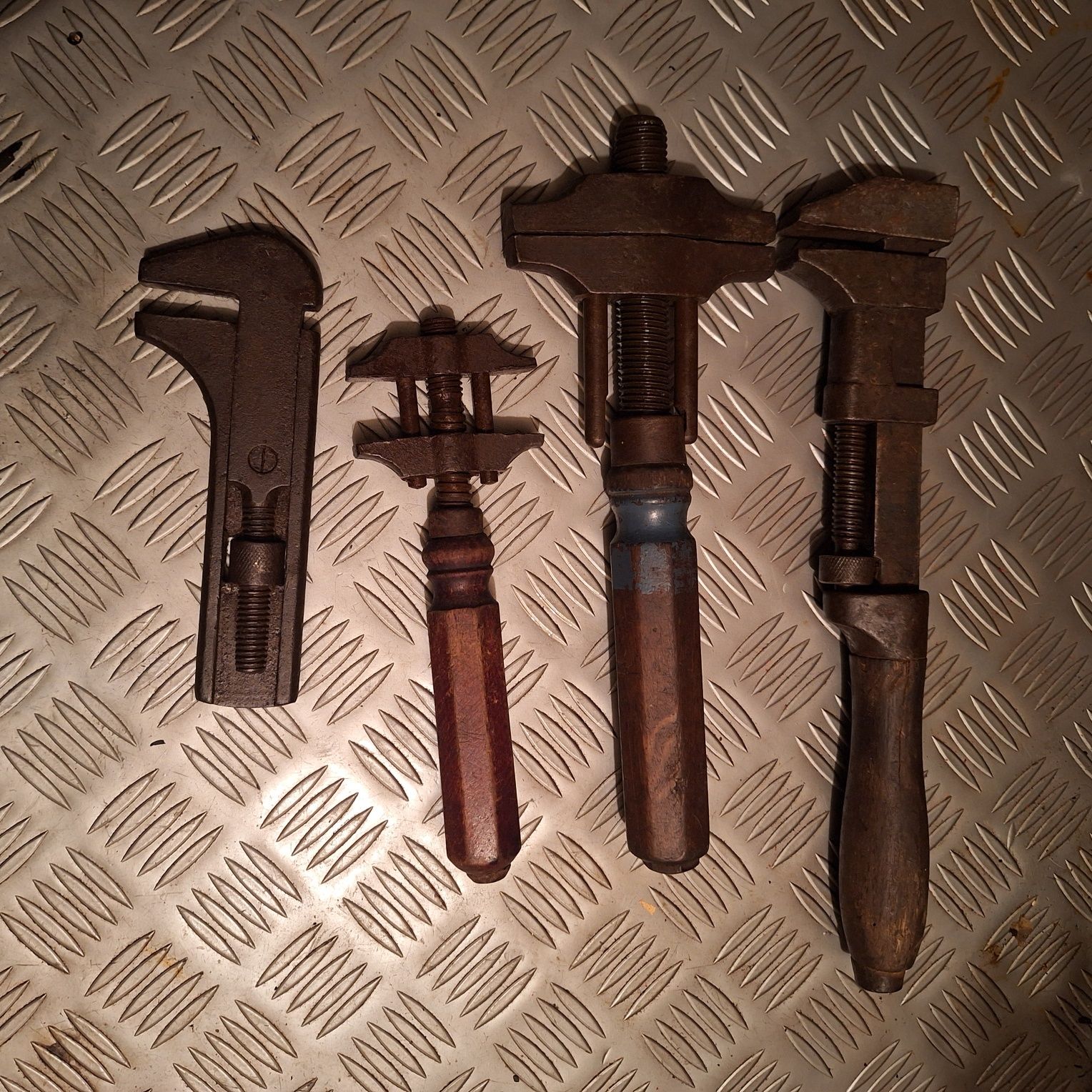 Продавам Virax, Gedore, Hazet, KS Tools, Tona, Dowidat, Facom, Sam Fra